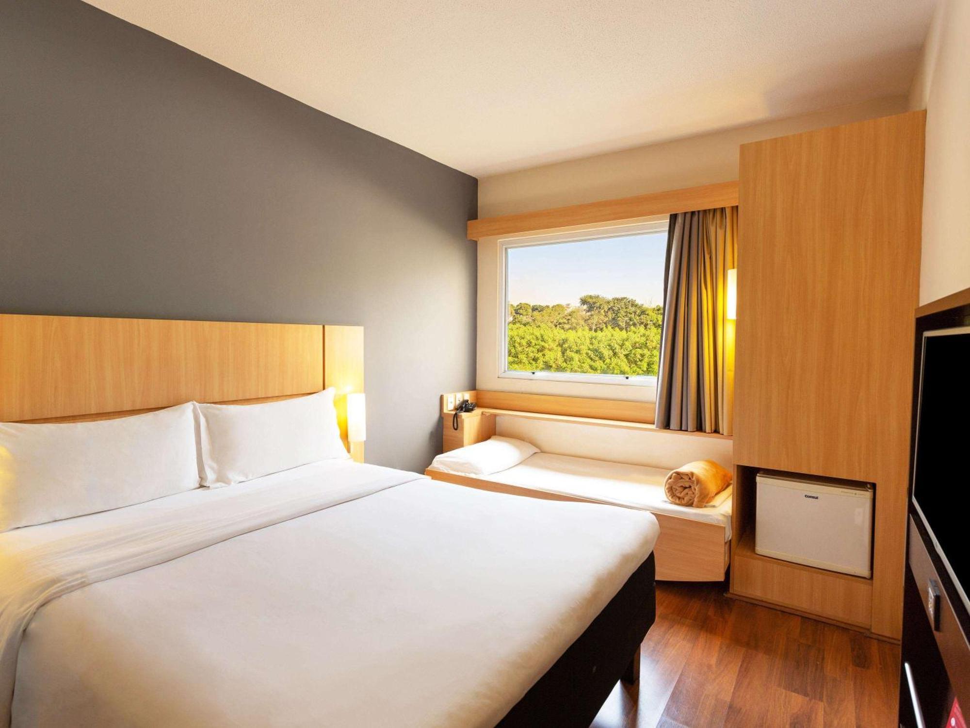 Ibis Piracicaba Hotel Exterior photo